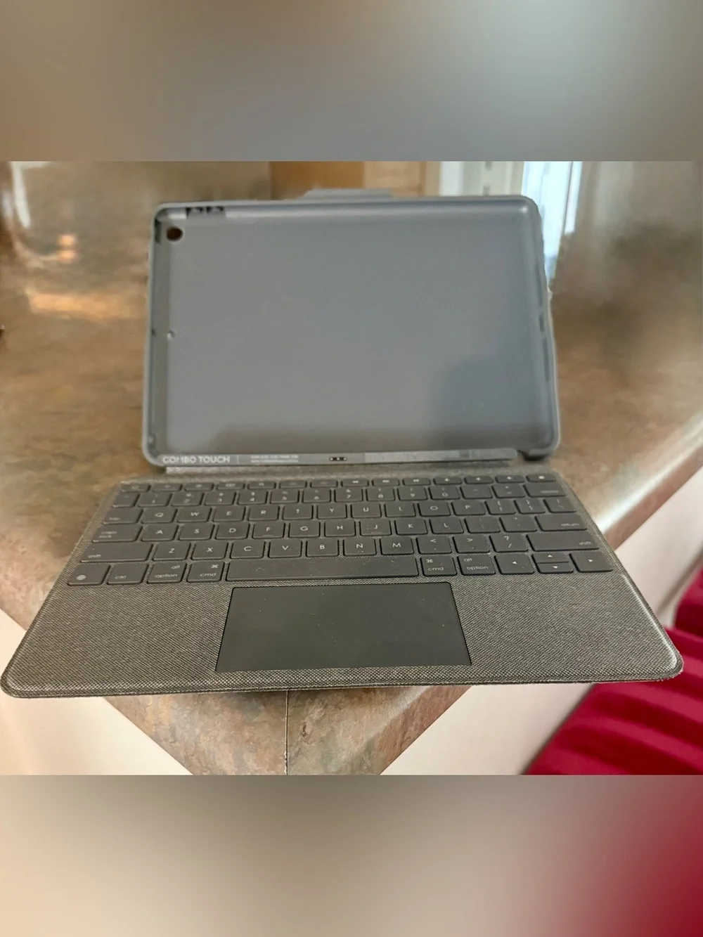 Logitech Tablet Keyboard Case with Trackpad - Black